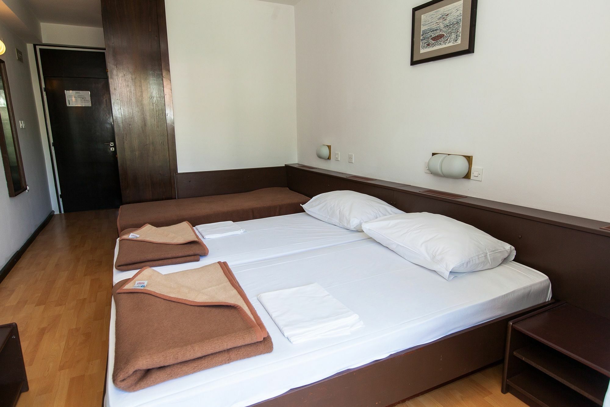 Hotel Ad Turres ツリクヴェニツァ エクステリア 写真